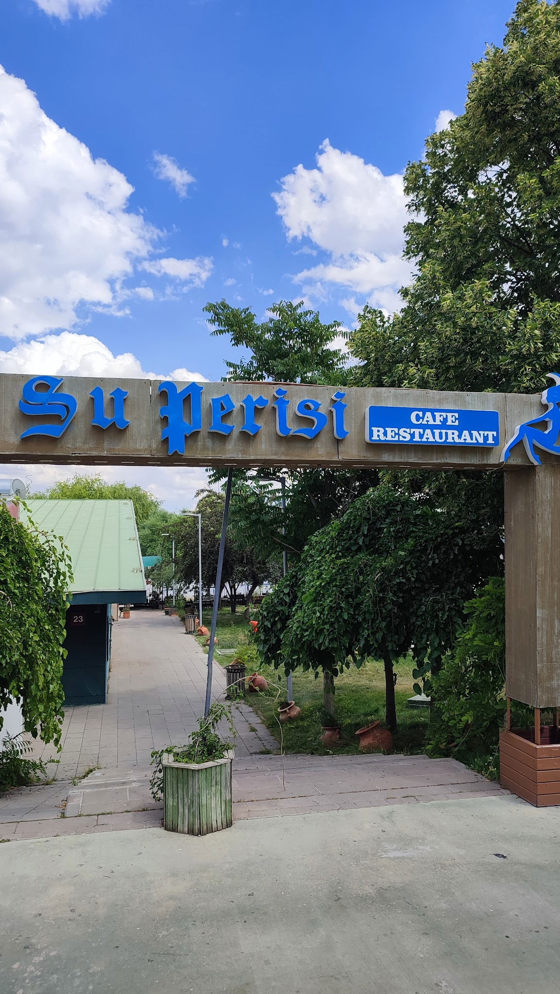 Su Perisi Cafe