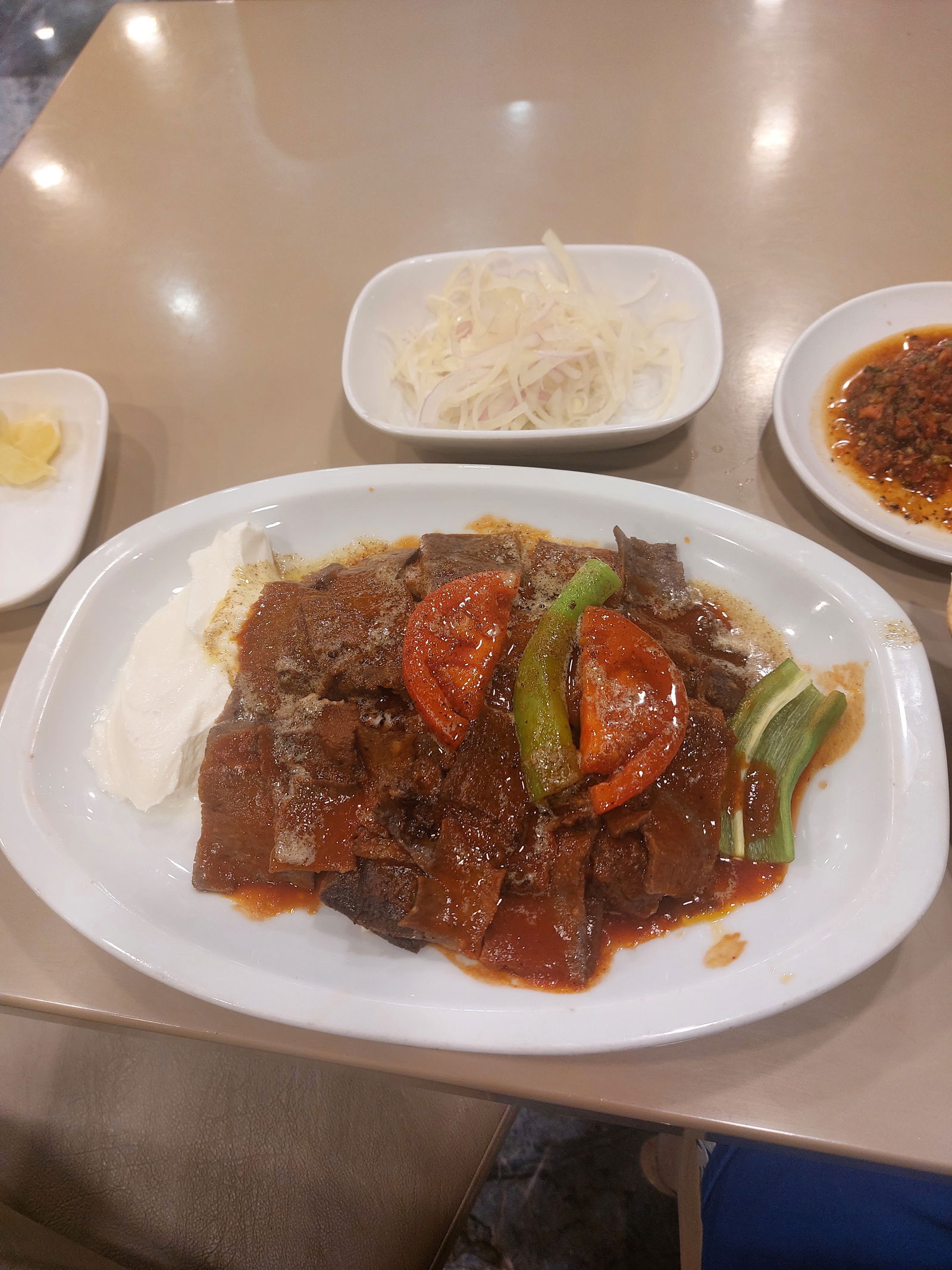 Eyvan Saray Restoran