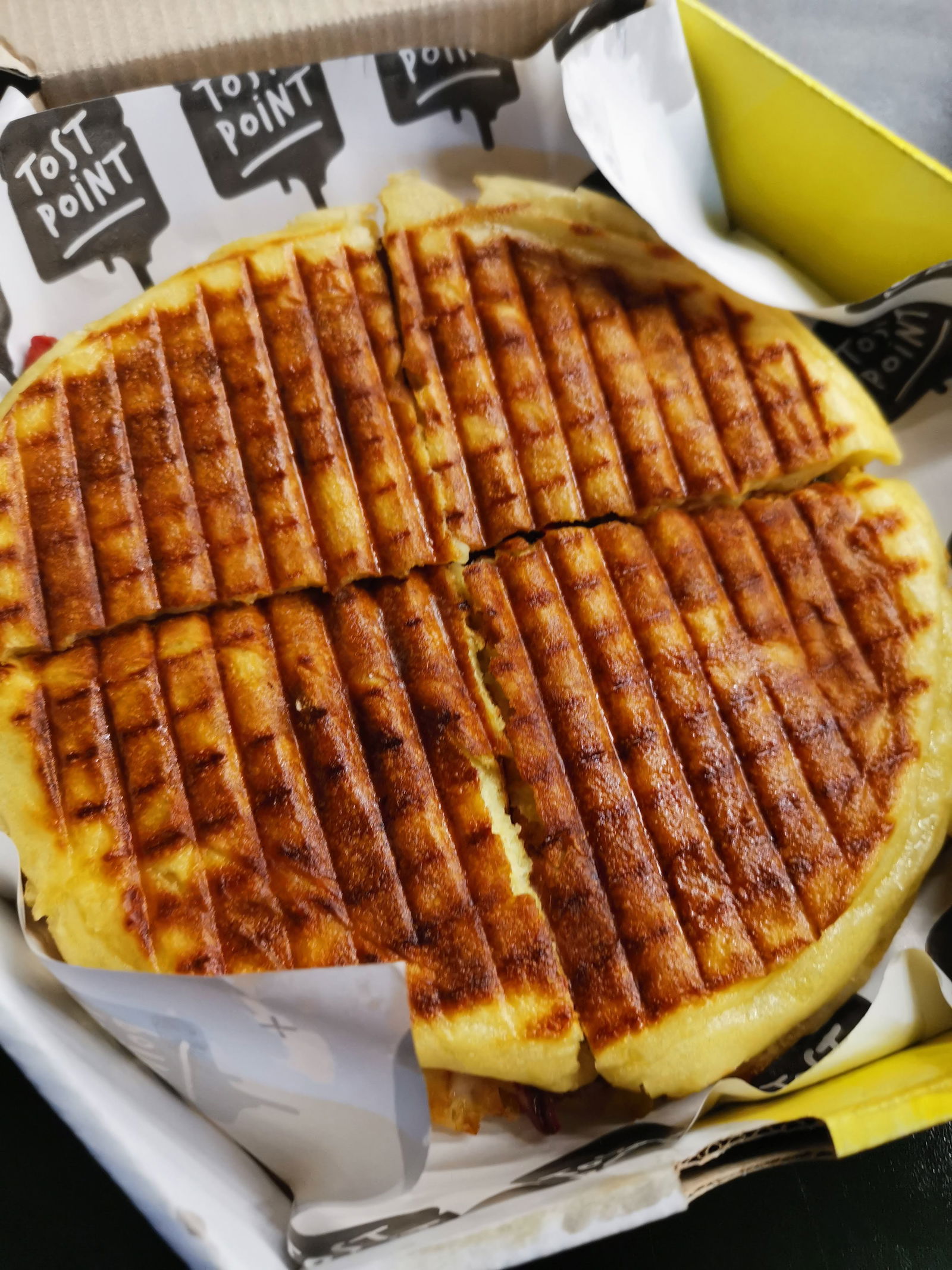 Tost Point Bayraklı