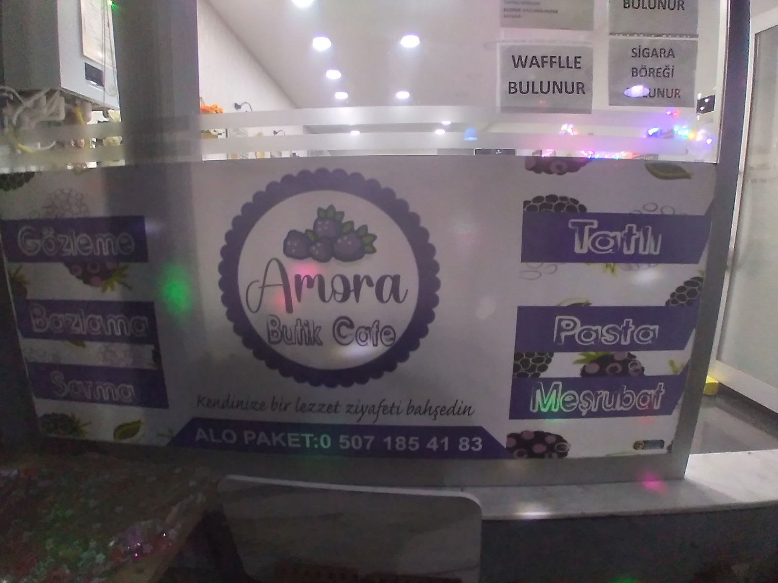 Amora Butik Cafe