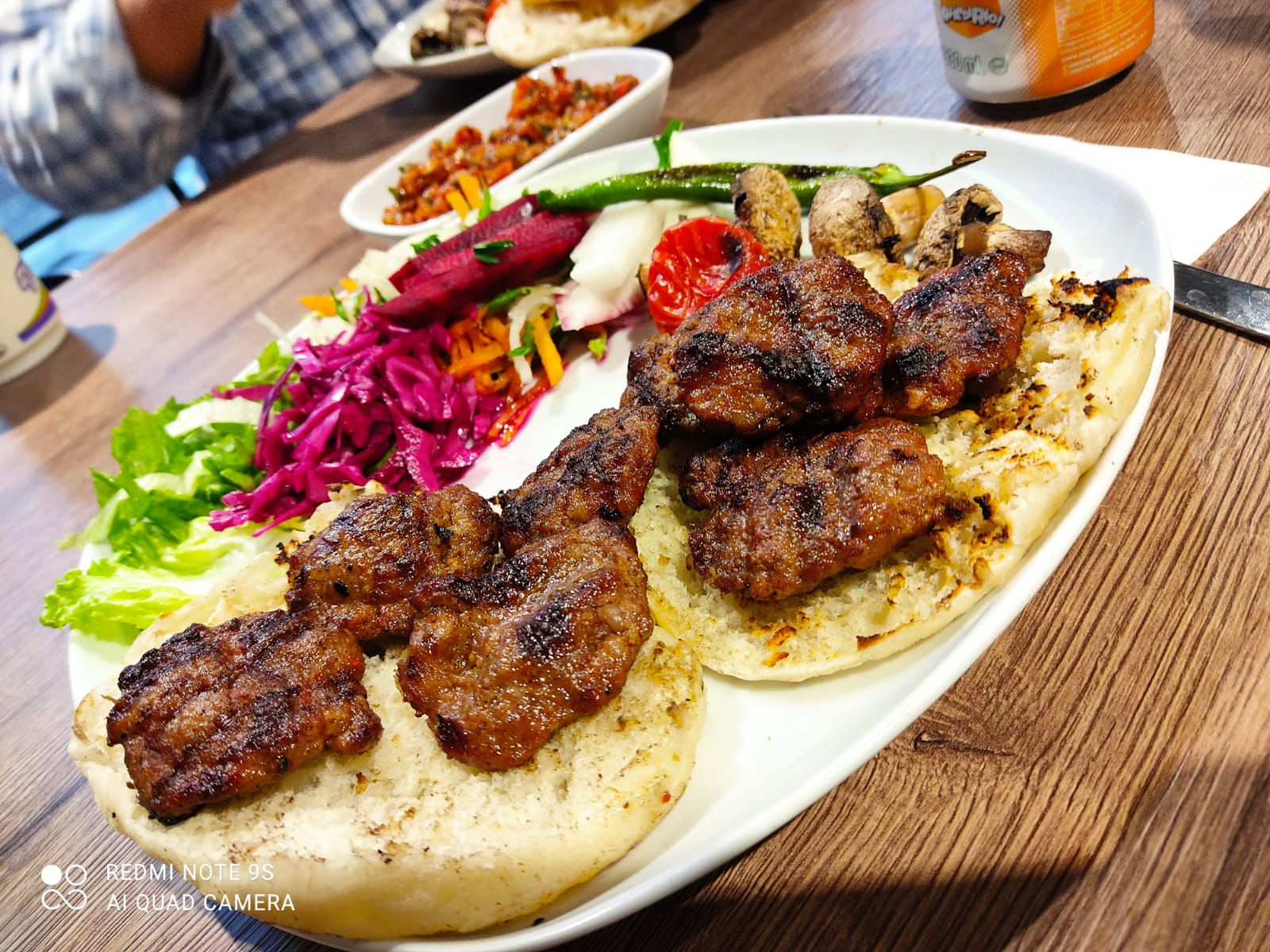 Devrem Et & Balık Lokantası