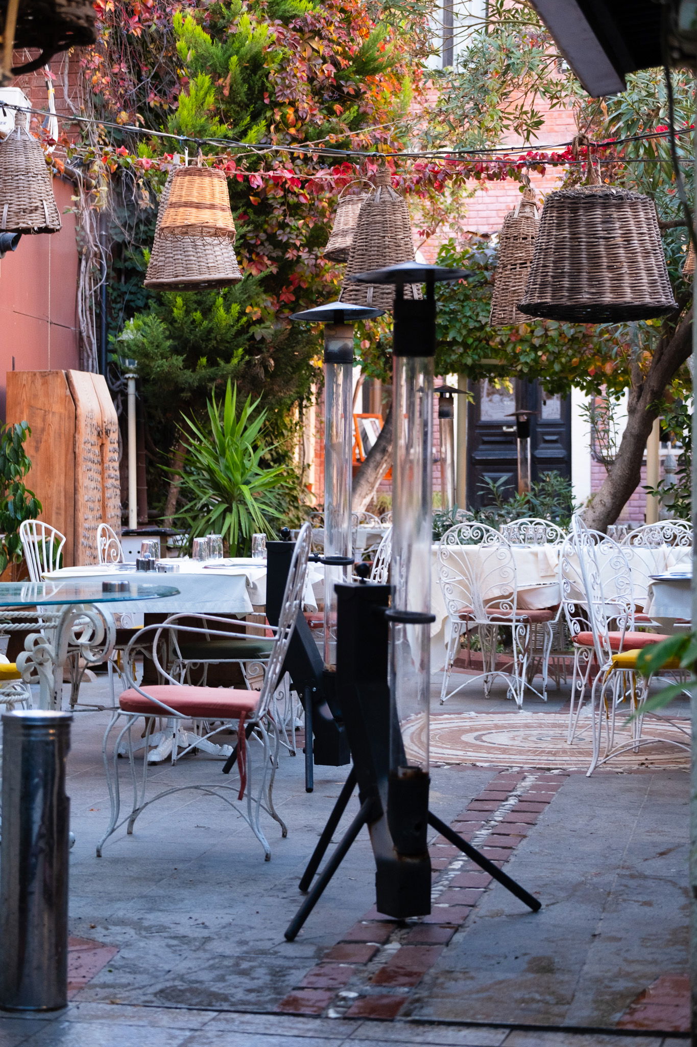 Incelik “Et Ve Meze Lokantası”