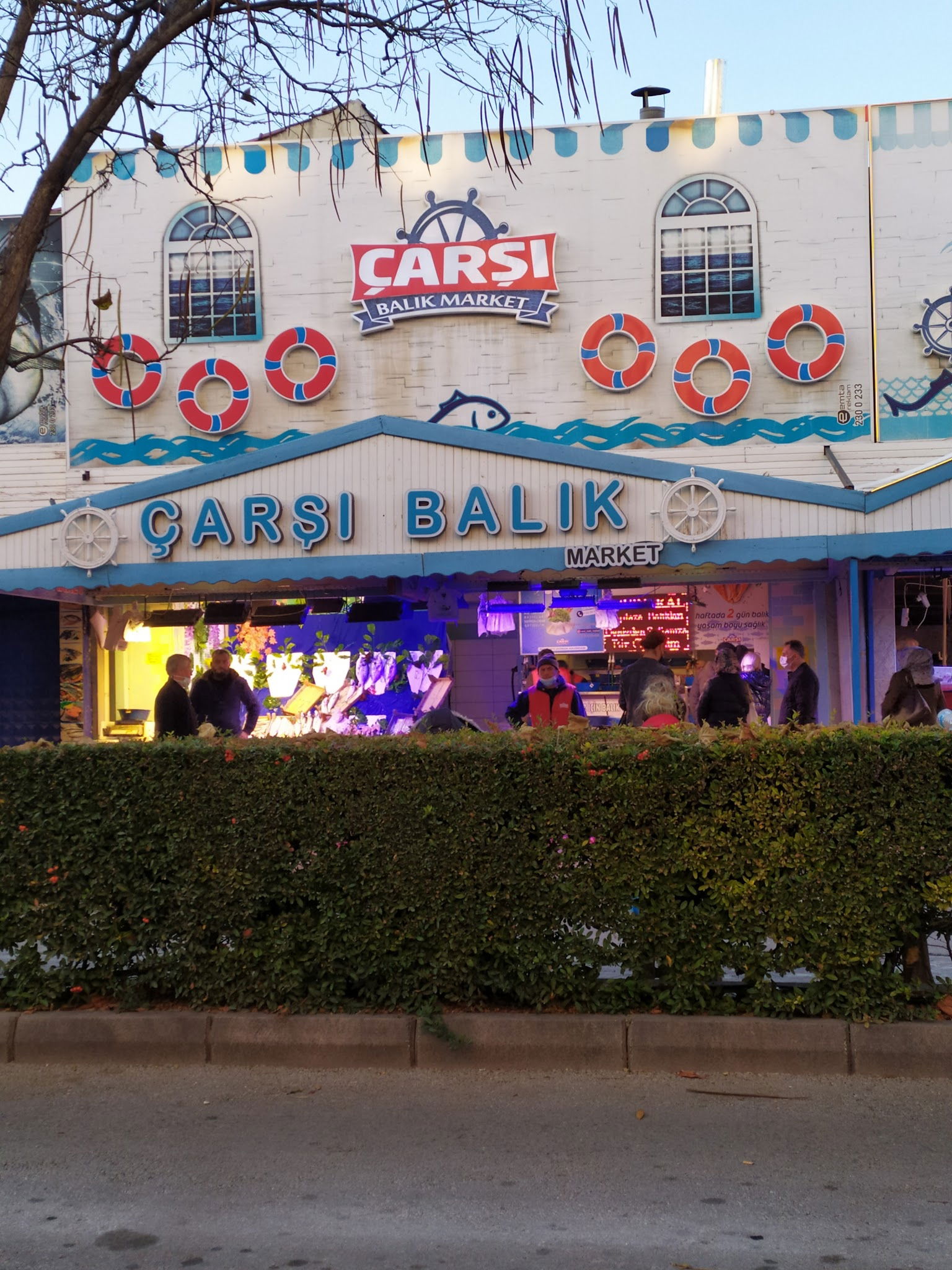 Çarşı Balık Market