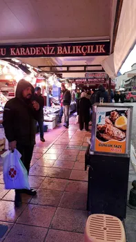Çarşı Balık Market resimleri