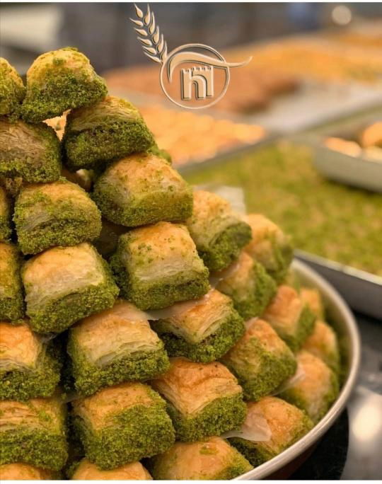 Bergama Hacıoğlu Baklava& Künefe