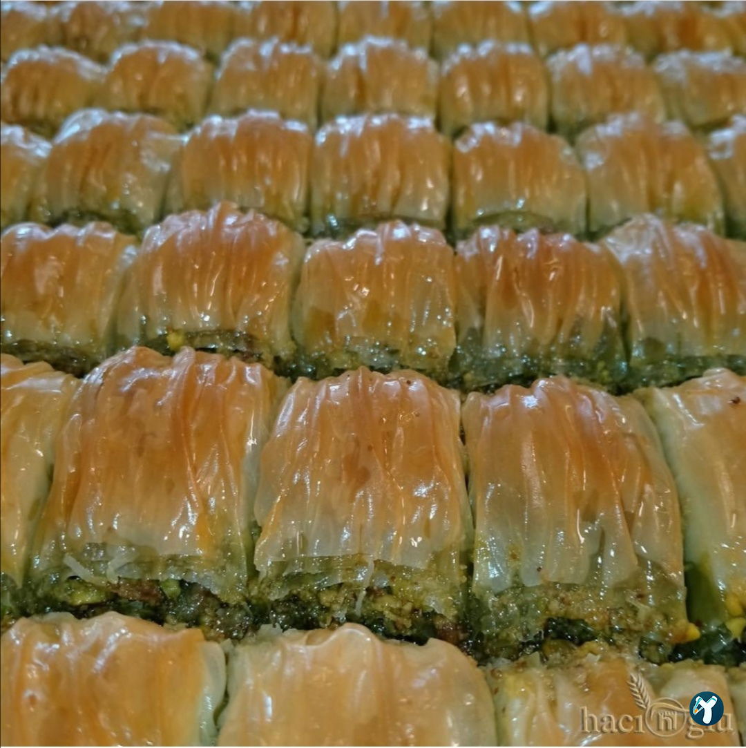 Bergama Hacıoğlu Baklava& Künefe