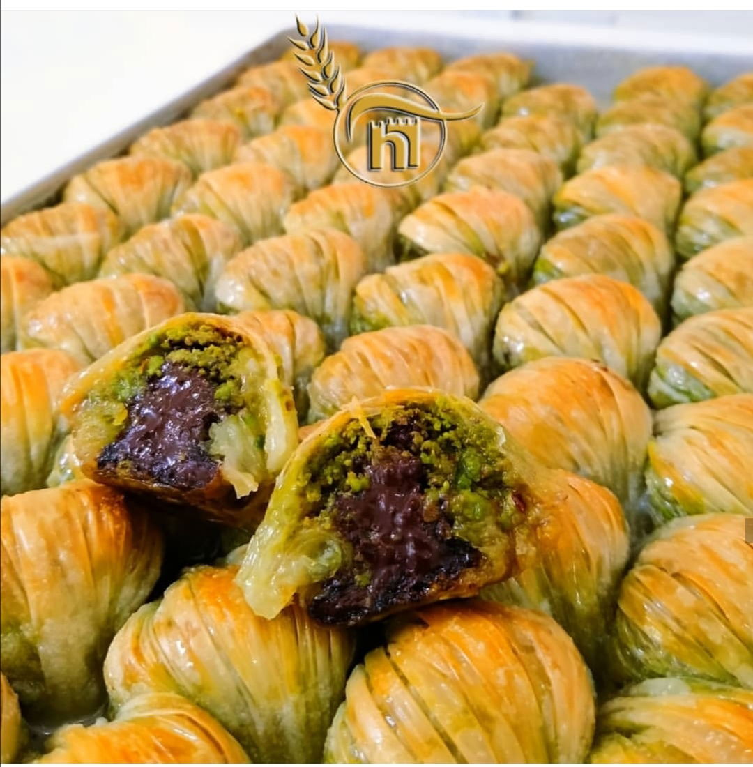 Bergama Hacıoğlu Baklava& Künefe