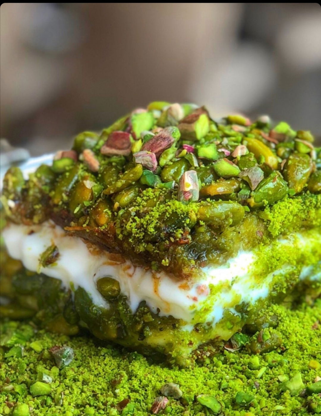 Bergama Hacıoğlu Baklava& Künefe