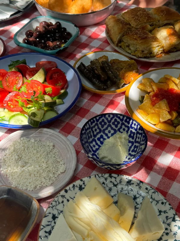 Asmalı Çardak Kahvaltı Evi