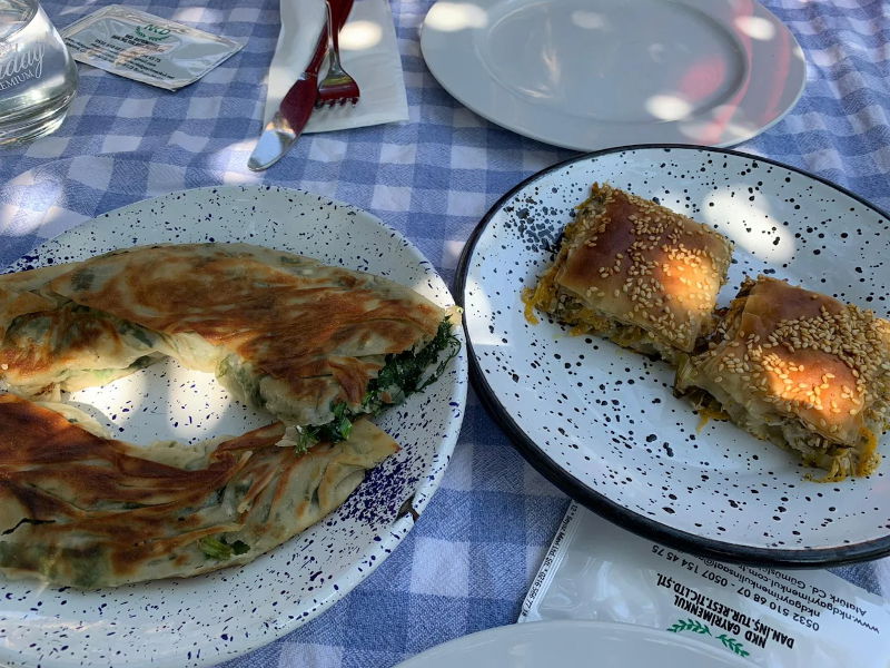 Asmalı Çardak Kahvaltı Evi