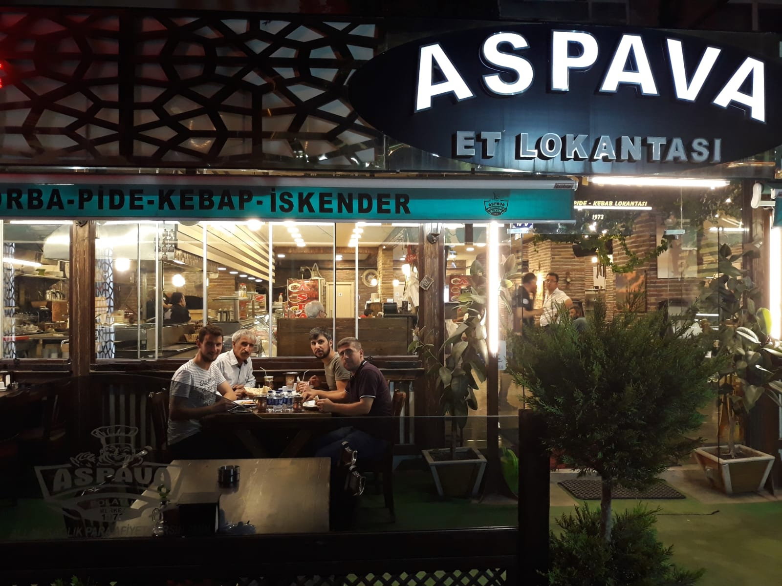 Aspava Şöhretler