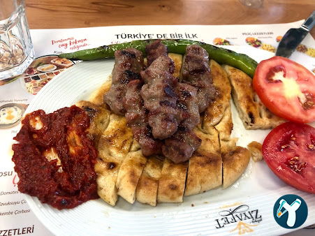 Köfteci Ramiz Ve Ziyafet Kuzu Çevirme Oksijen İzmir Yönü