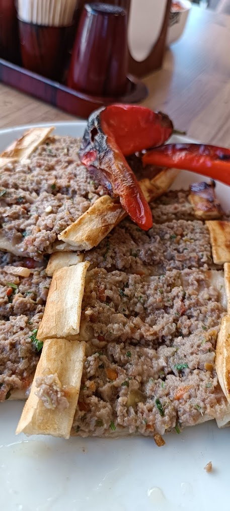 Kardeşler pide.yemek ve kebap salonu Efeler umurlu