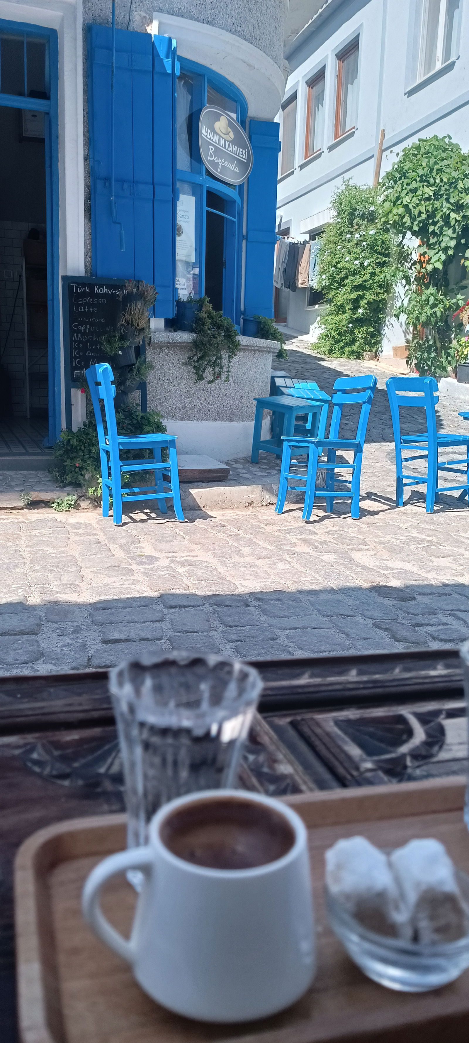 Madamın Kahvesi Bozcaada