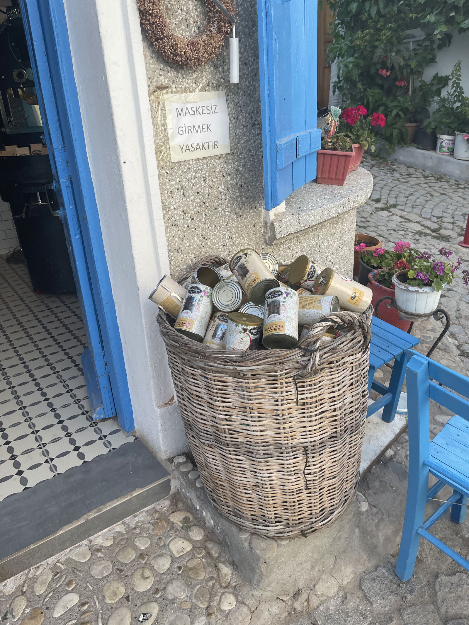 Madamın Kahvesi Bozcaada