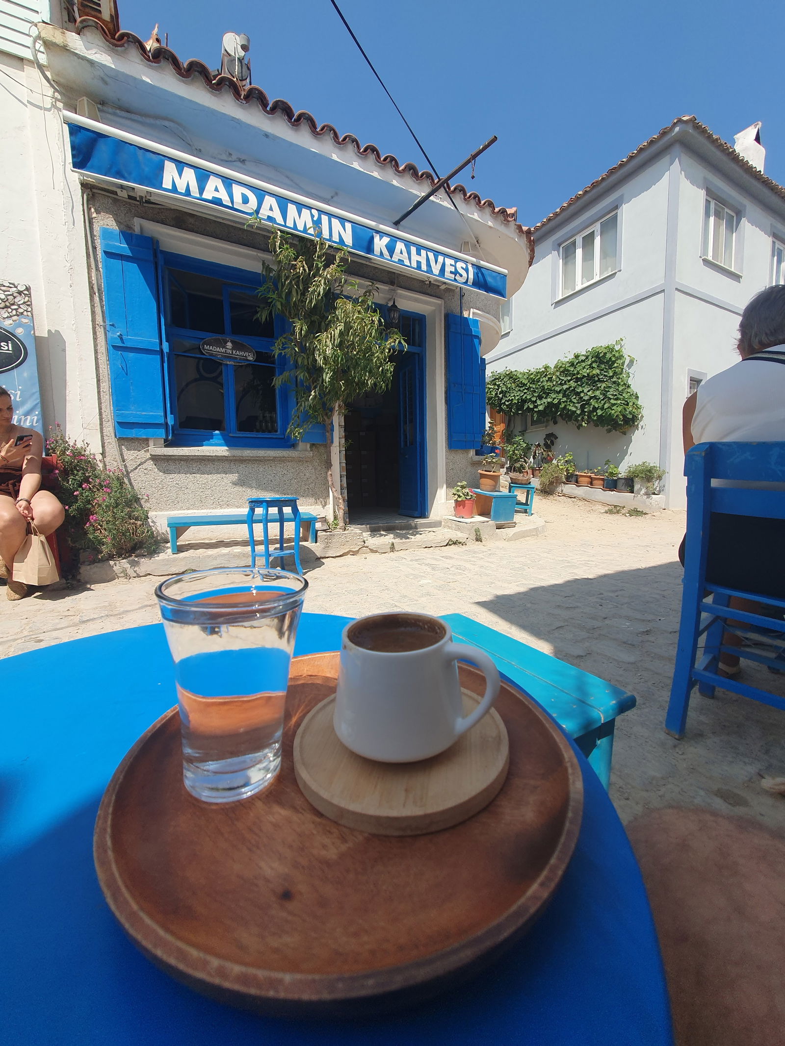 Madamın Kahvesi Bozcaada