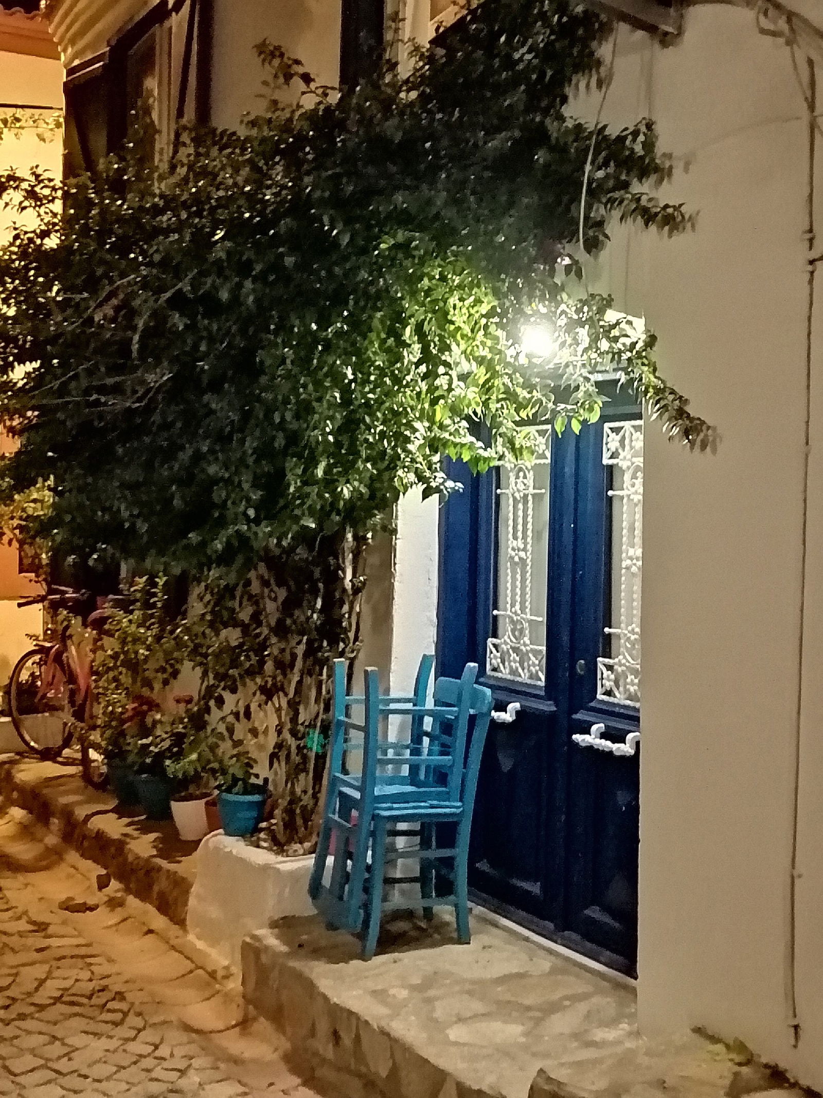 Madamın Kahvesi Bozcaada