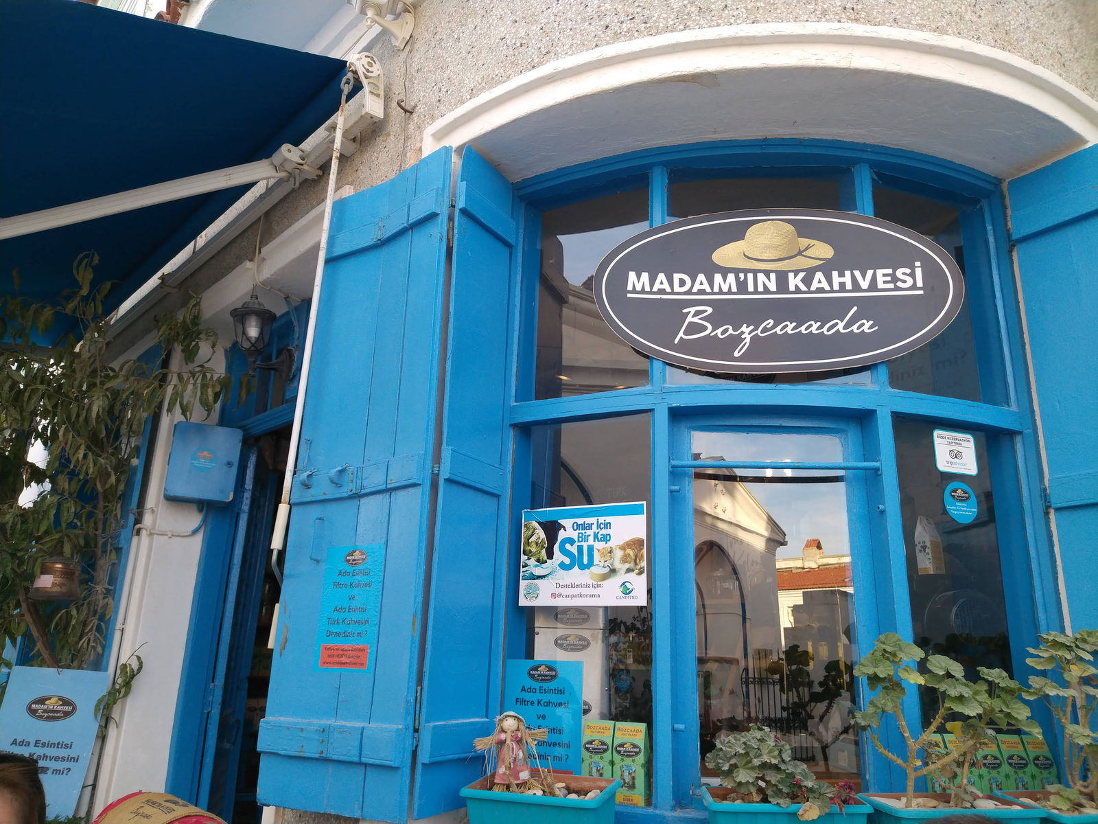 Madamın Kahvesi Bozcaada