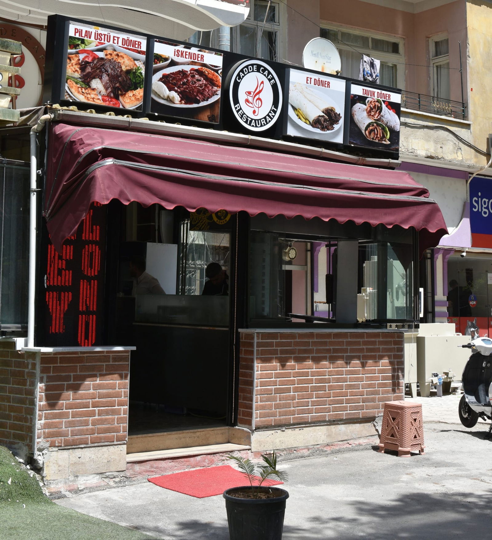 Cadde Cafe Restaurant