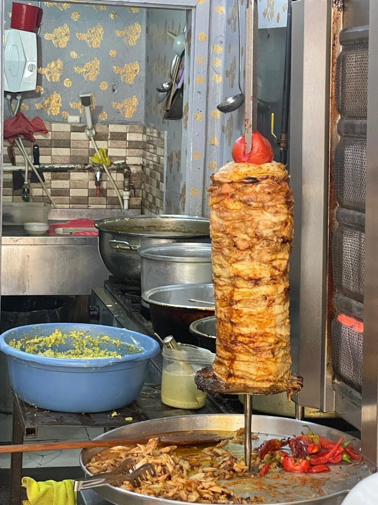 مطعم طماطم العراقي