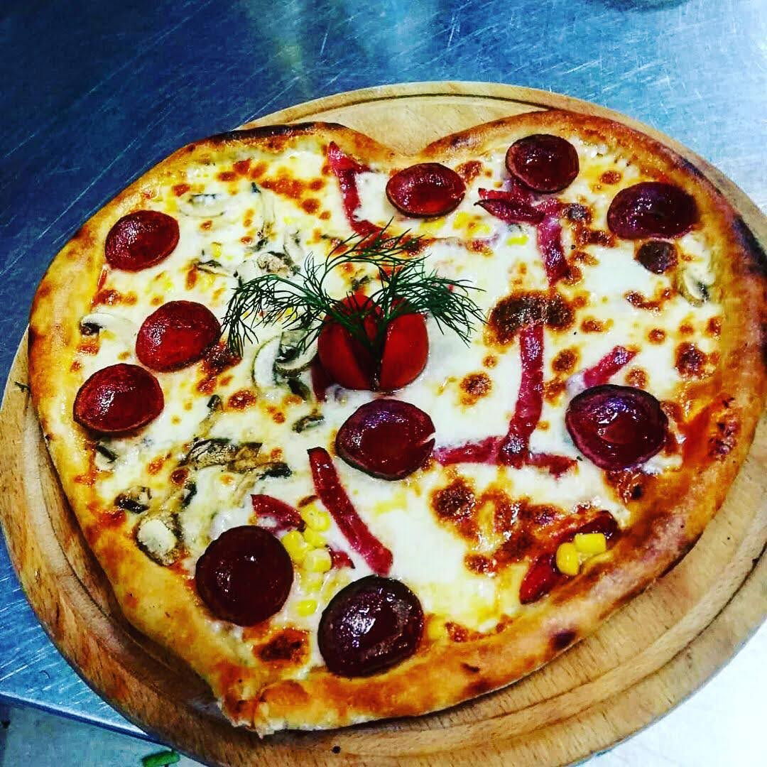 Glorious'S Cafe & Restaurant