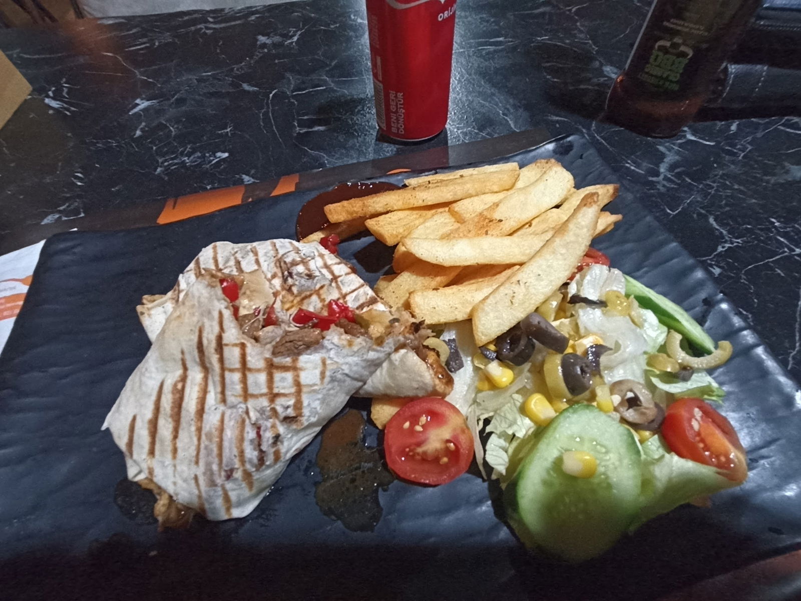 Glorious'S Cafe & Restaurant