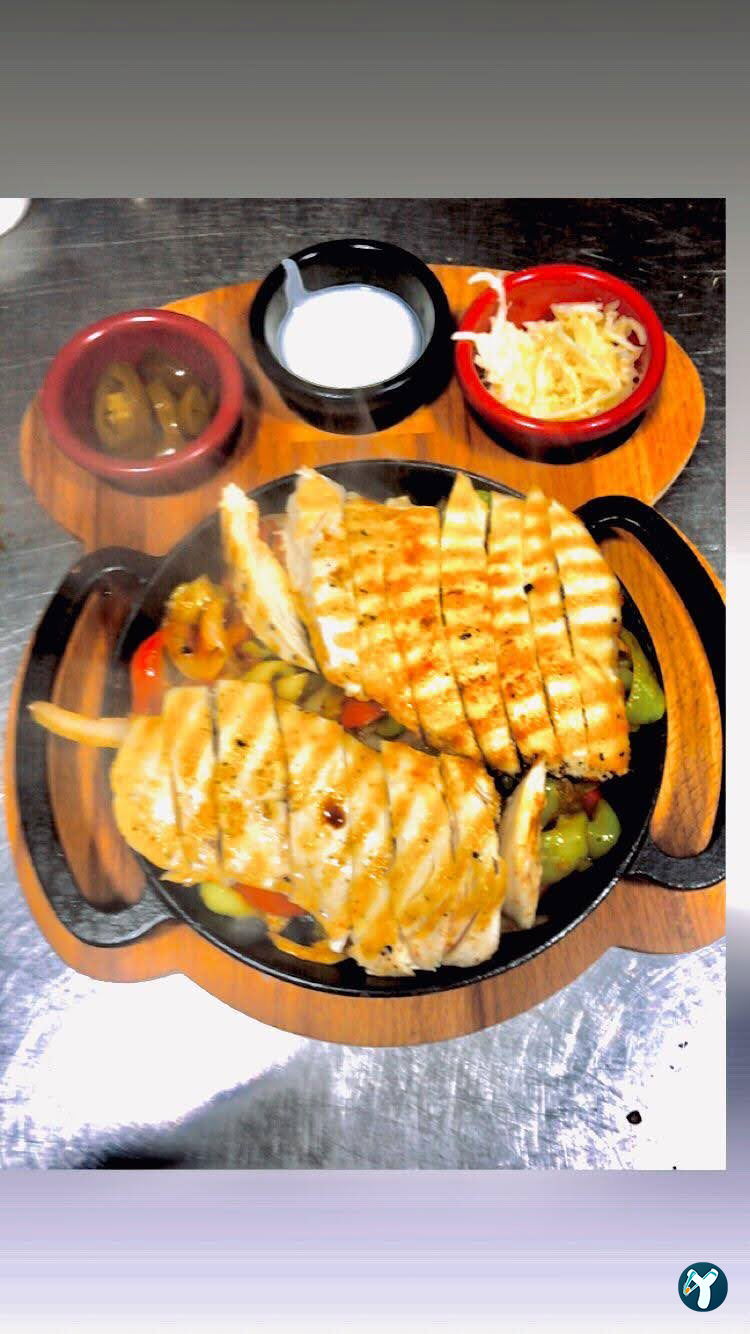 Glorious'S Cafe & Restaurant