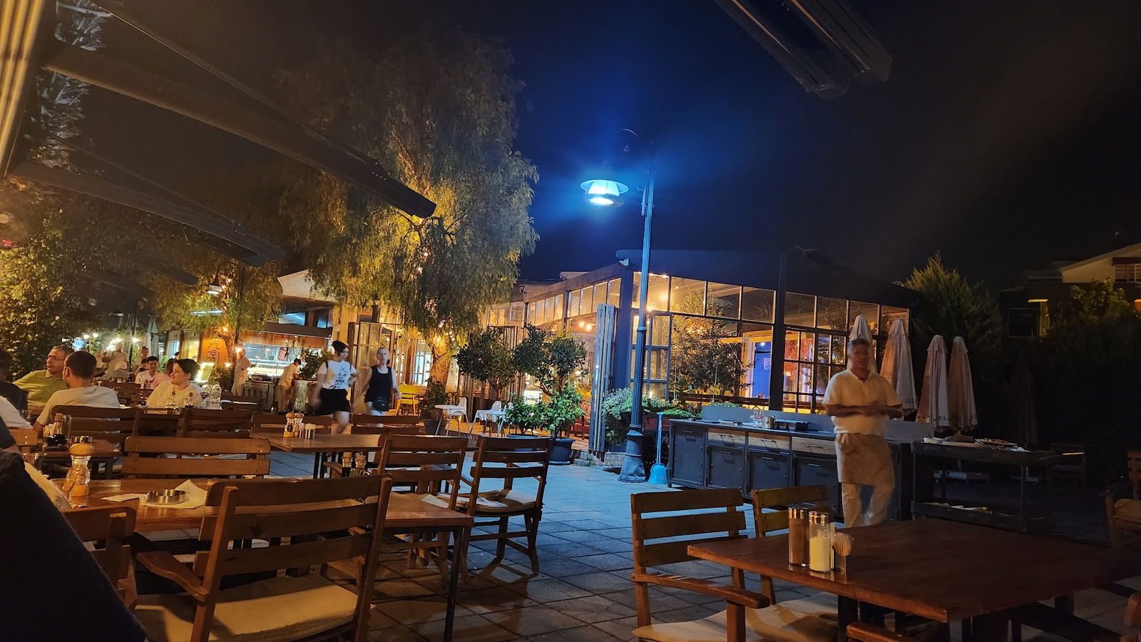 Çarıklı Et Restaurant