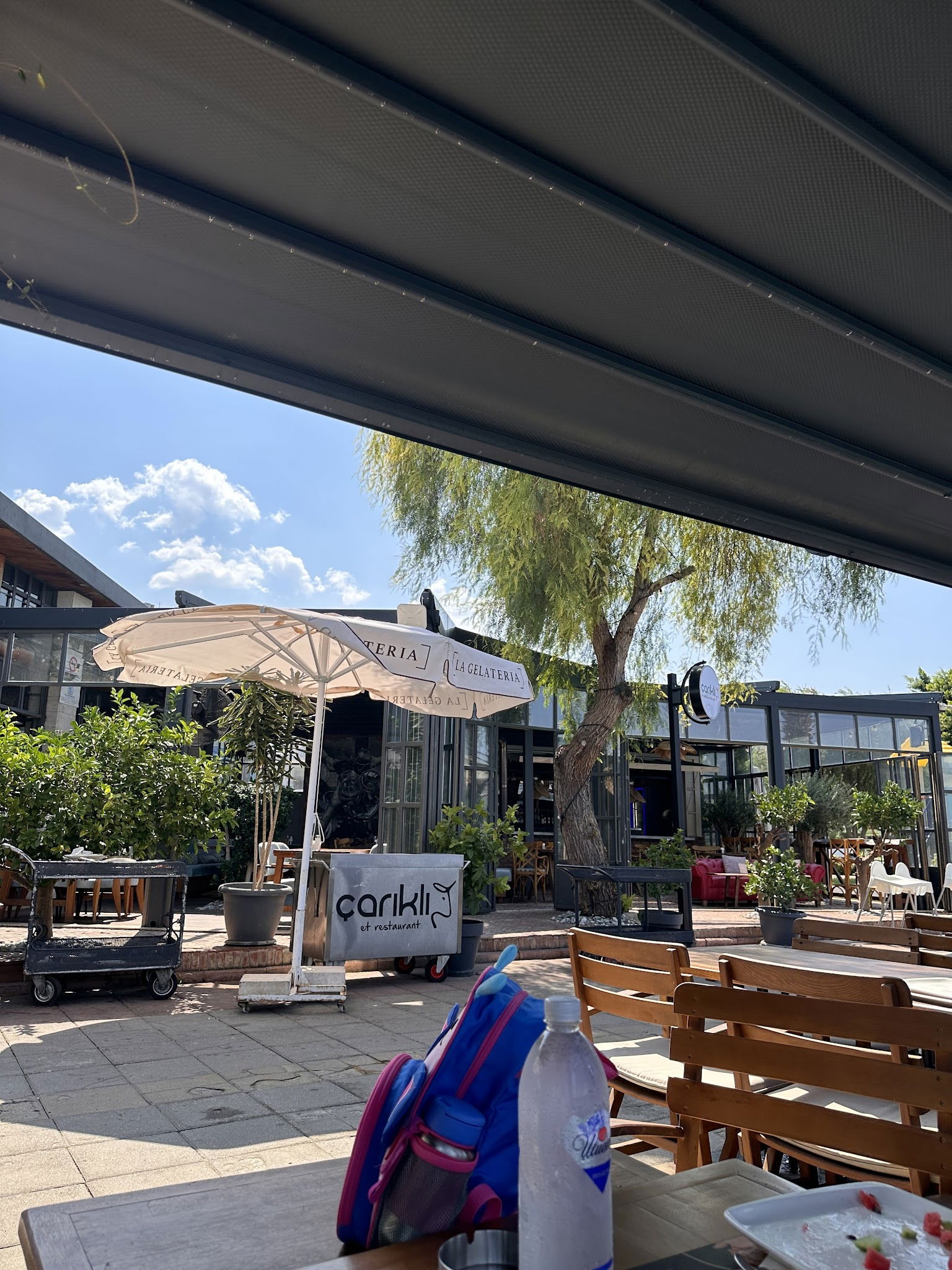 Çarıklı Et Restaurant