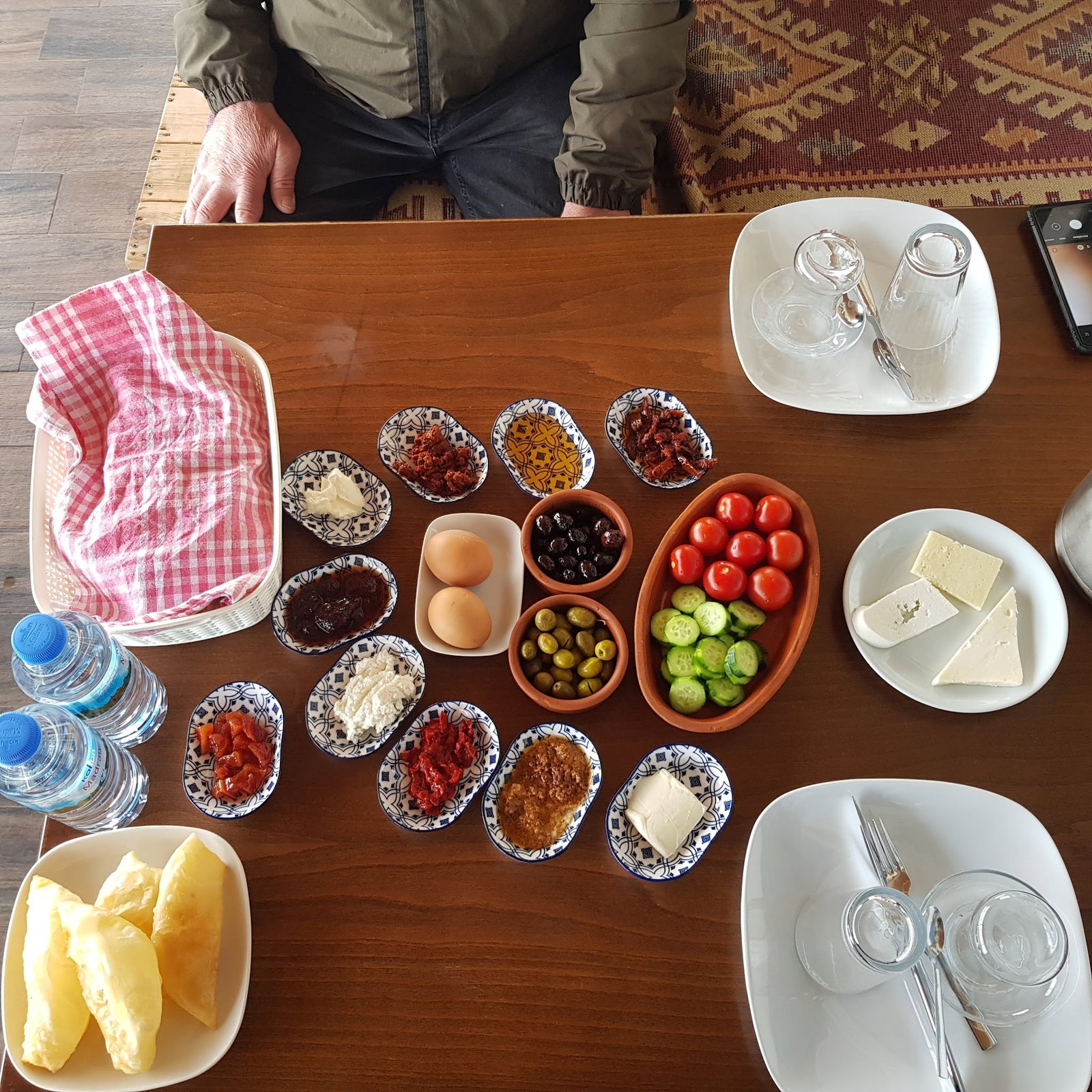 Badem Kahvaltı Ve Gözleme Evi