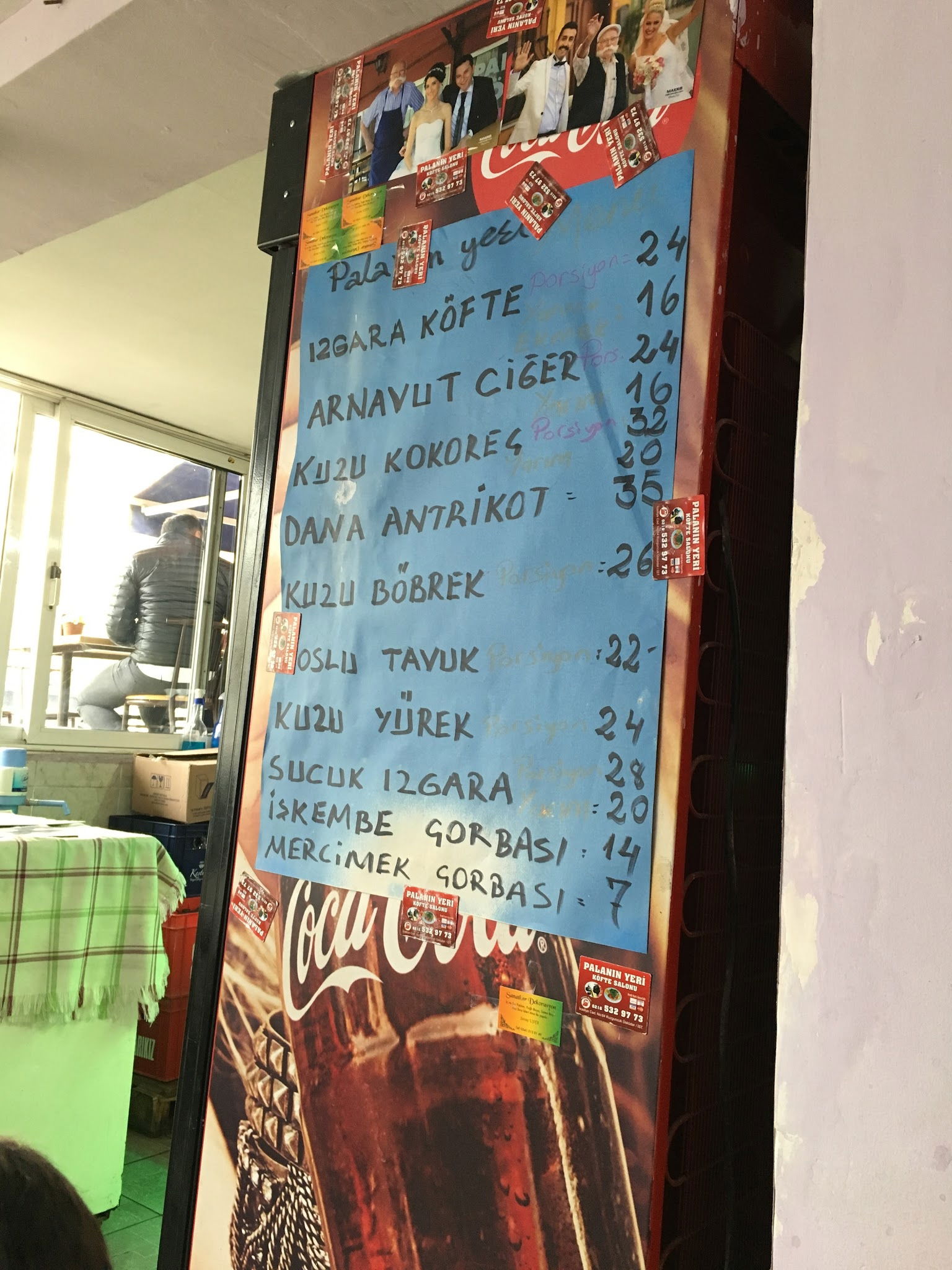 Palanın Yeri Köfte Salonu