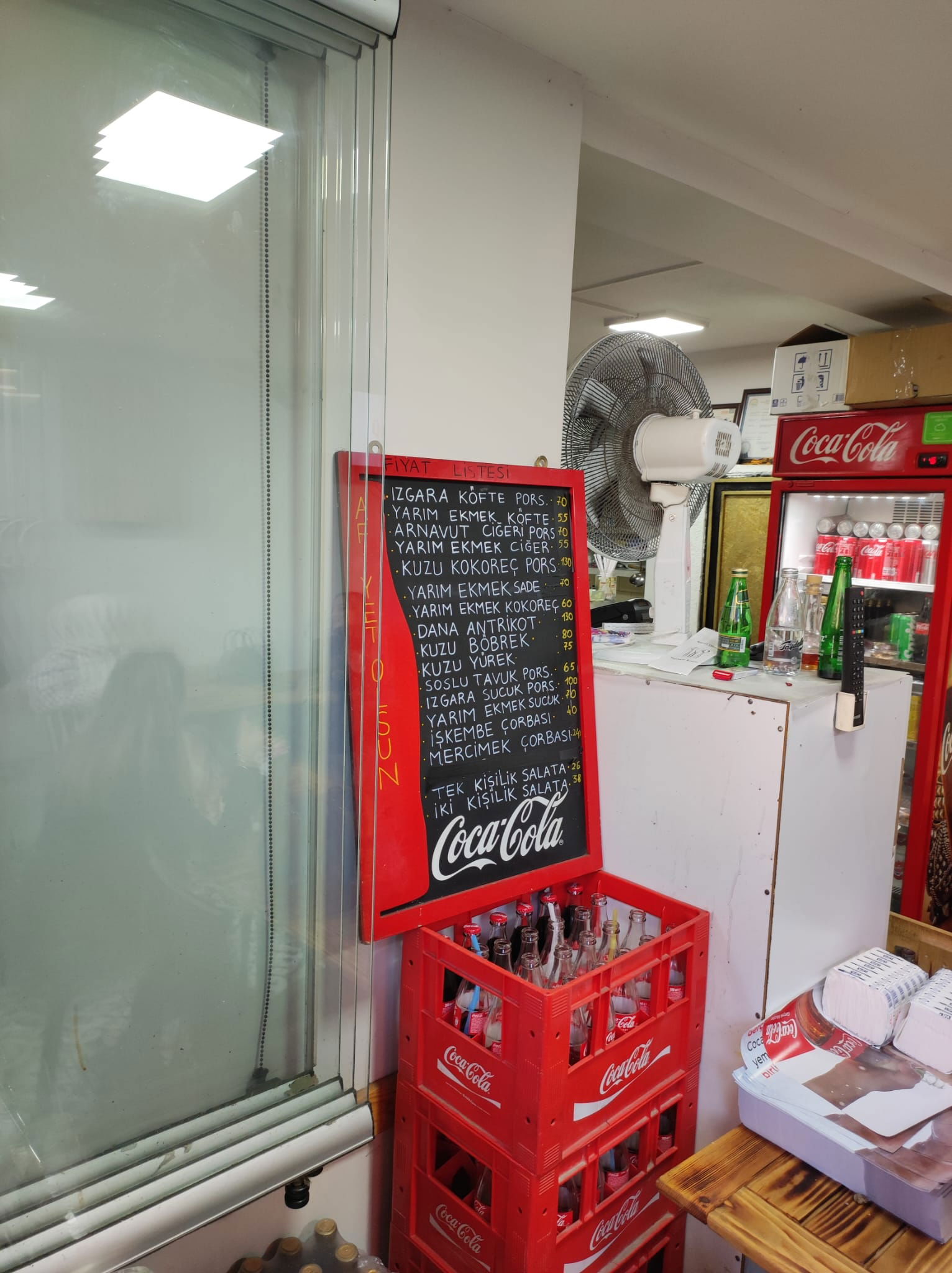 Palanın Yeri Köfte Salonu