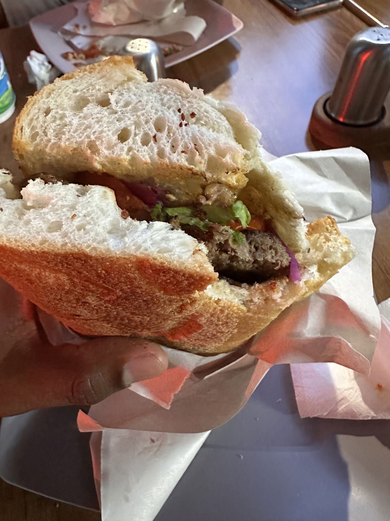 Palanın Yeri Köfte Salonu