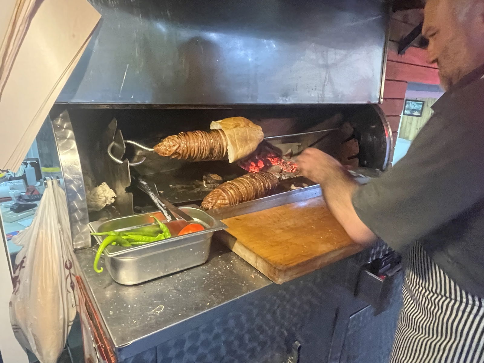 Palanın Yeri Köfte Salonu