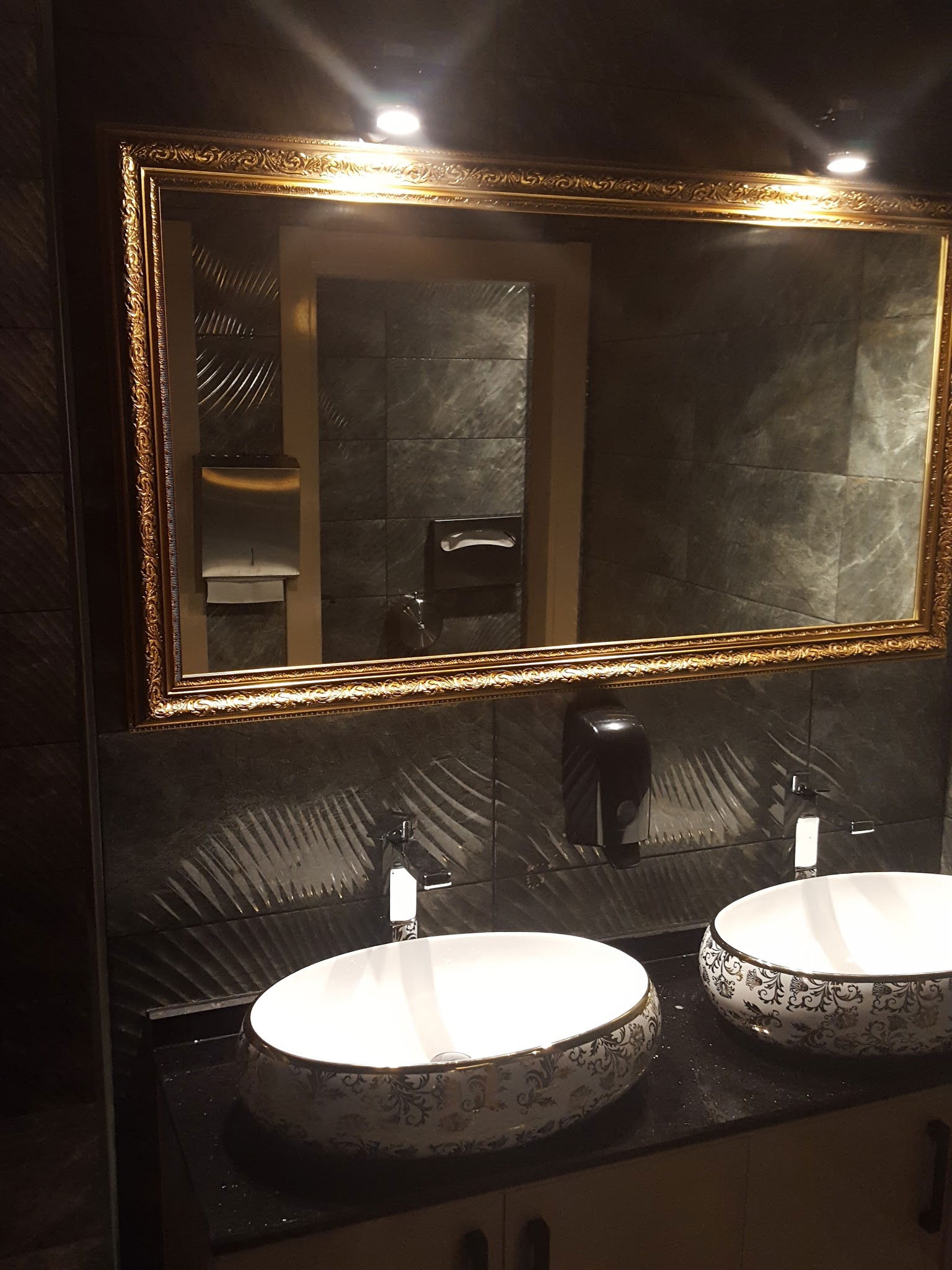 Küçüksaat Kebapçısı Mersin