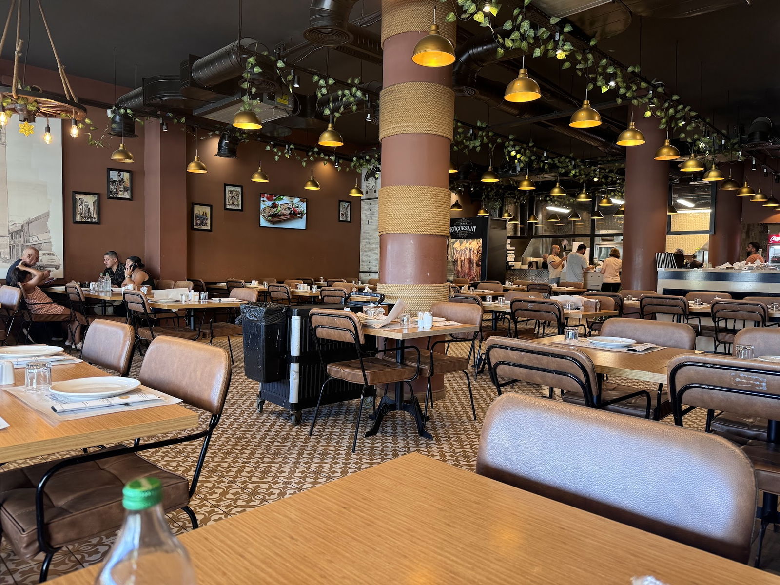 Küçüksaat Kebapçısı Mersin