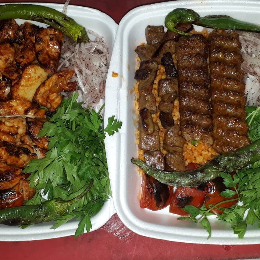Urfali İki̇zler Dürüm Evi̇ Ve Kebap Salonu