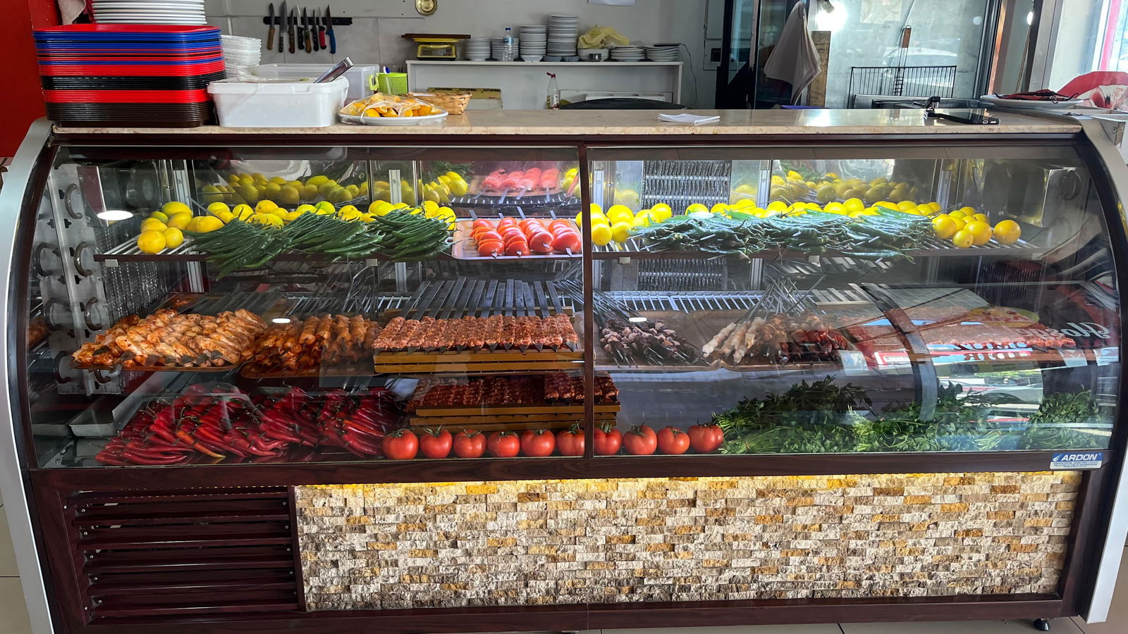 Teki̇N Kebab Salonu