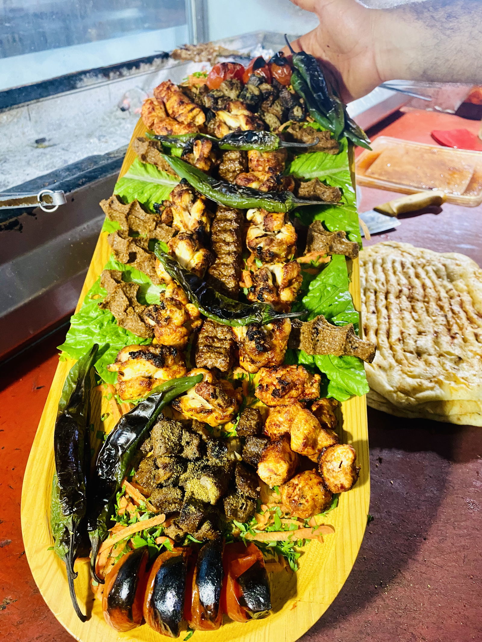 Teki̇N Kebab Salonu