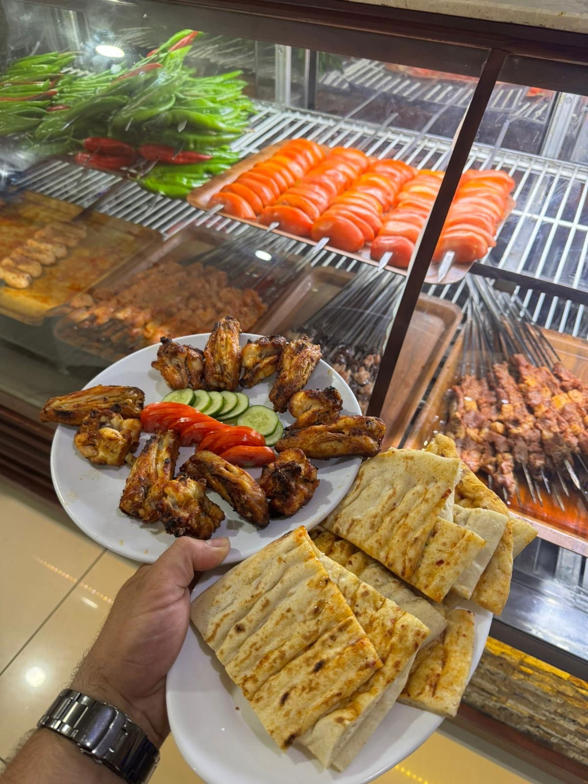 Teki̇N Kebab Salonu