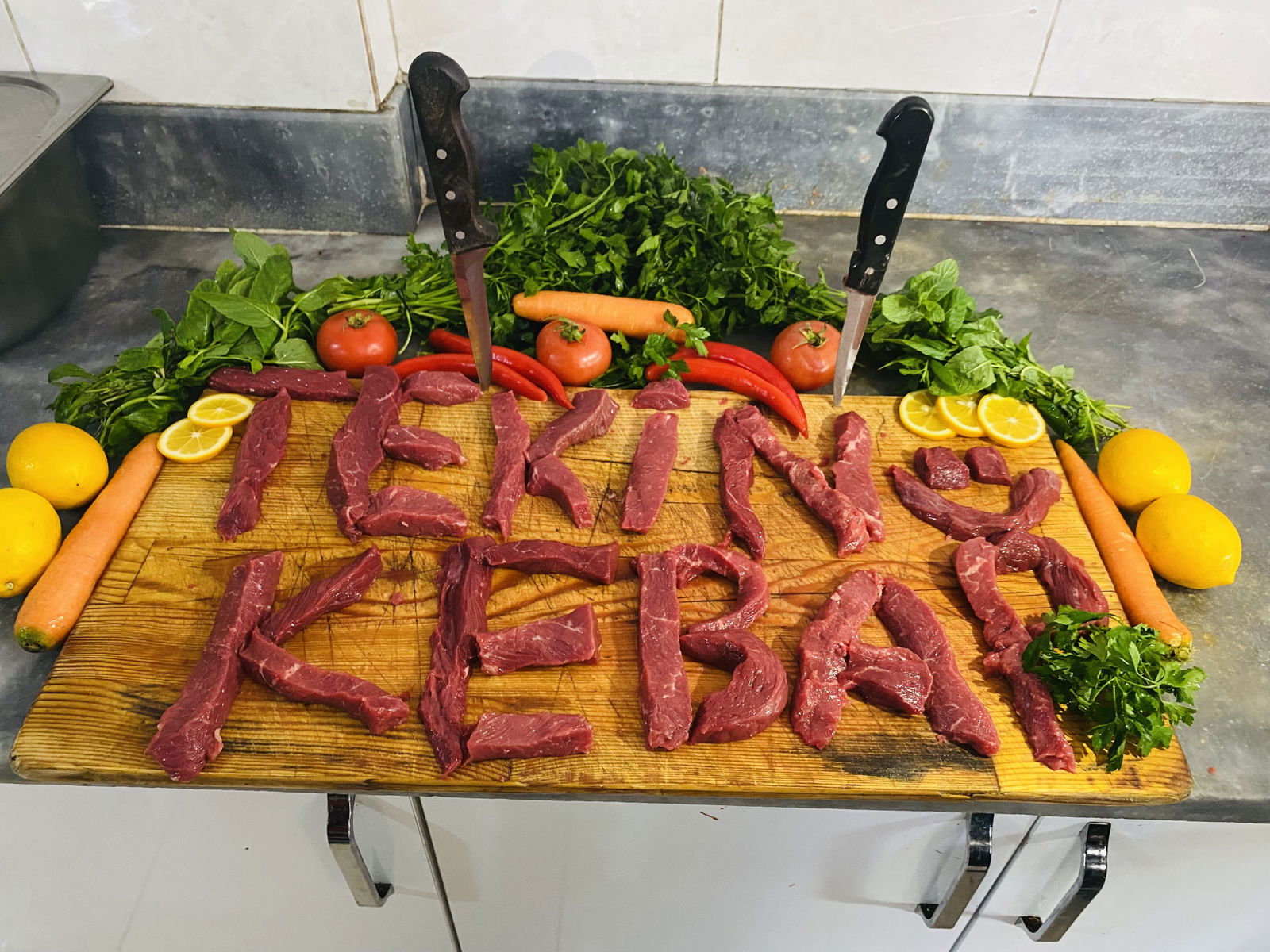 Teki̇N Kebab Salonu