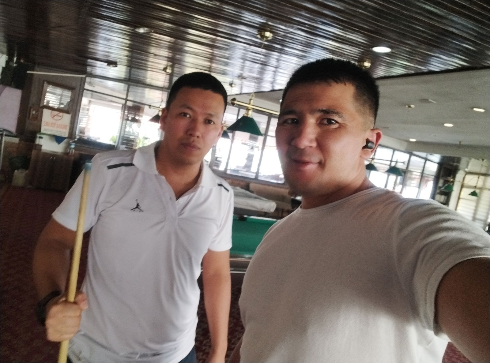 Kristal Cafe & Bilardo