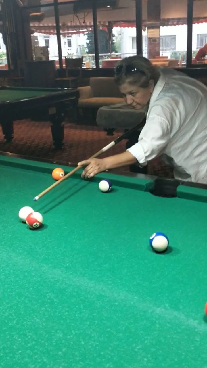 Kristal Cafe & Bilardo