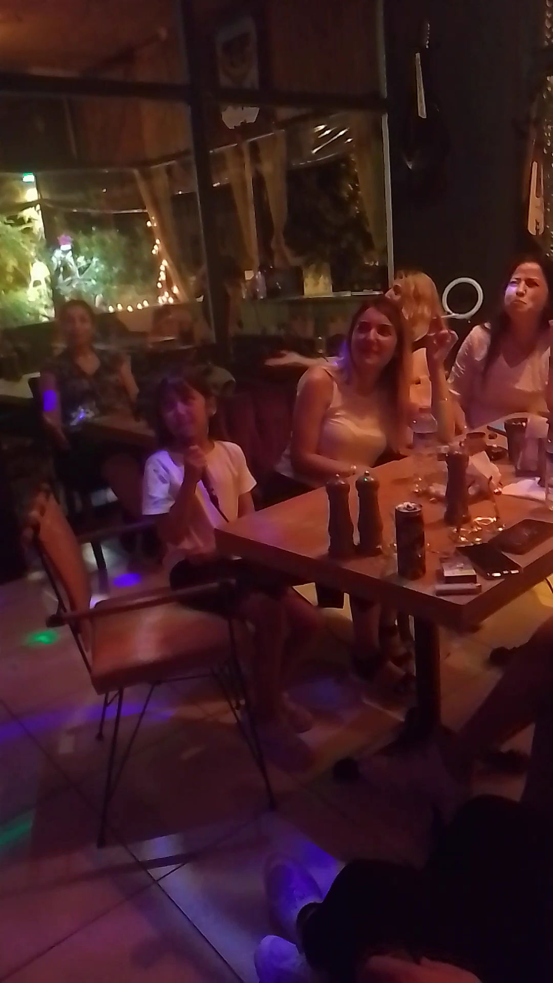 Melody Karaoke Coffy