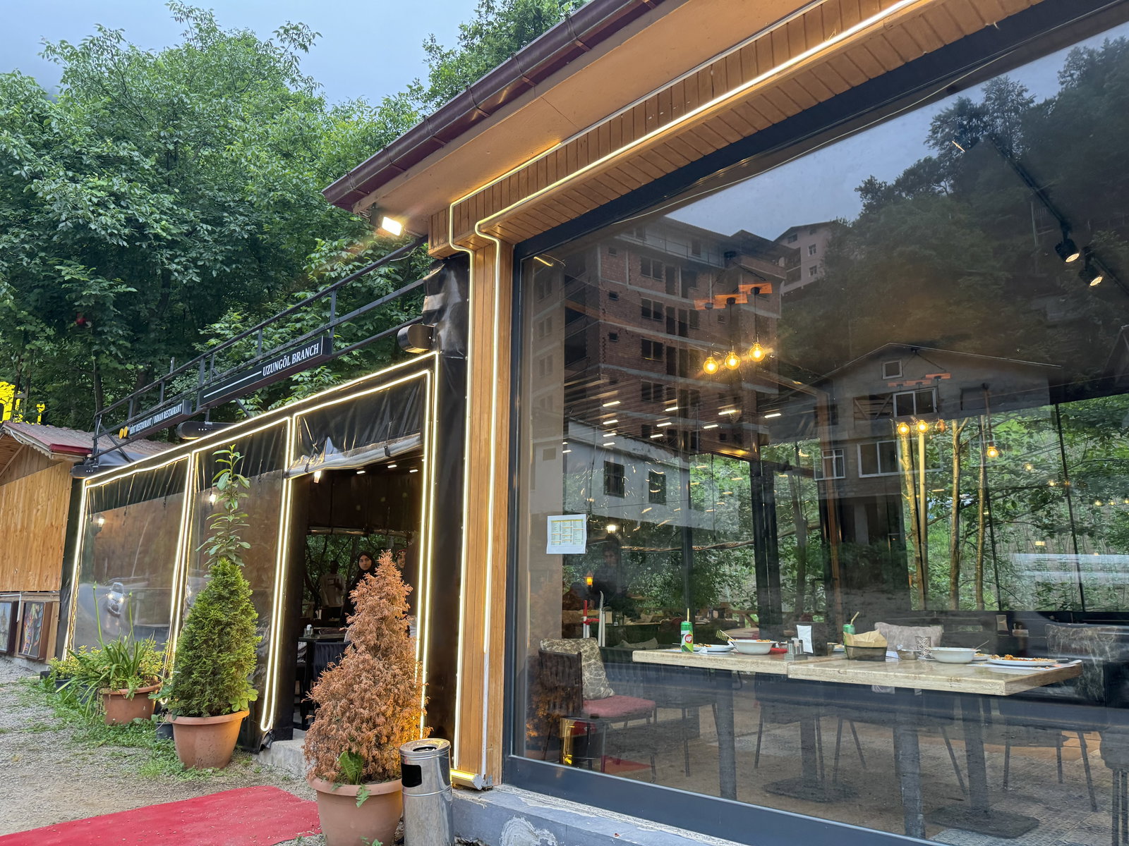 India Gate Indian Restaurant Uzungöl Trabzon (مطعم هندي في اوزنجول)