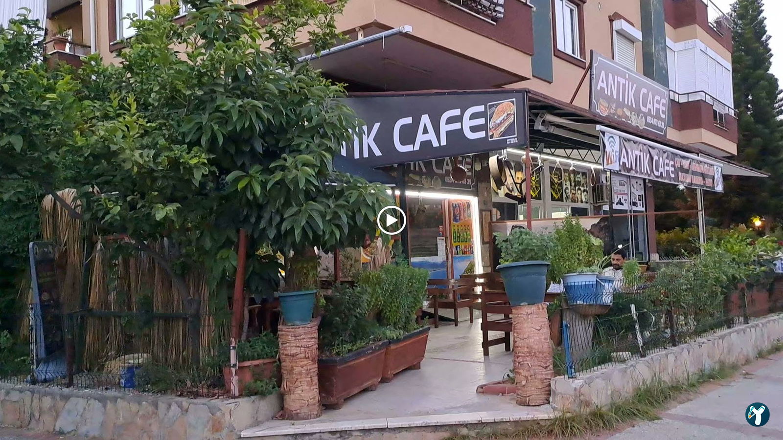 Antik Cafe