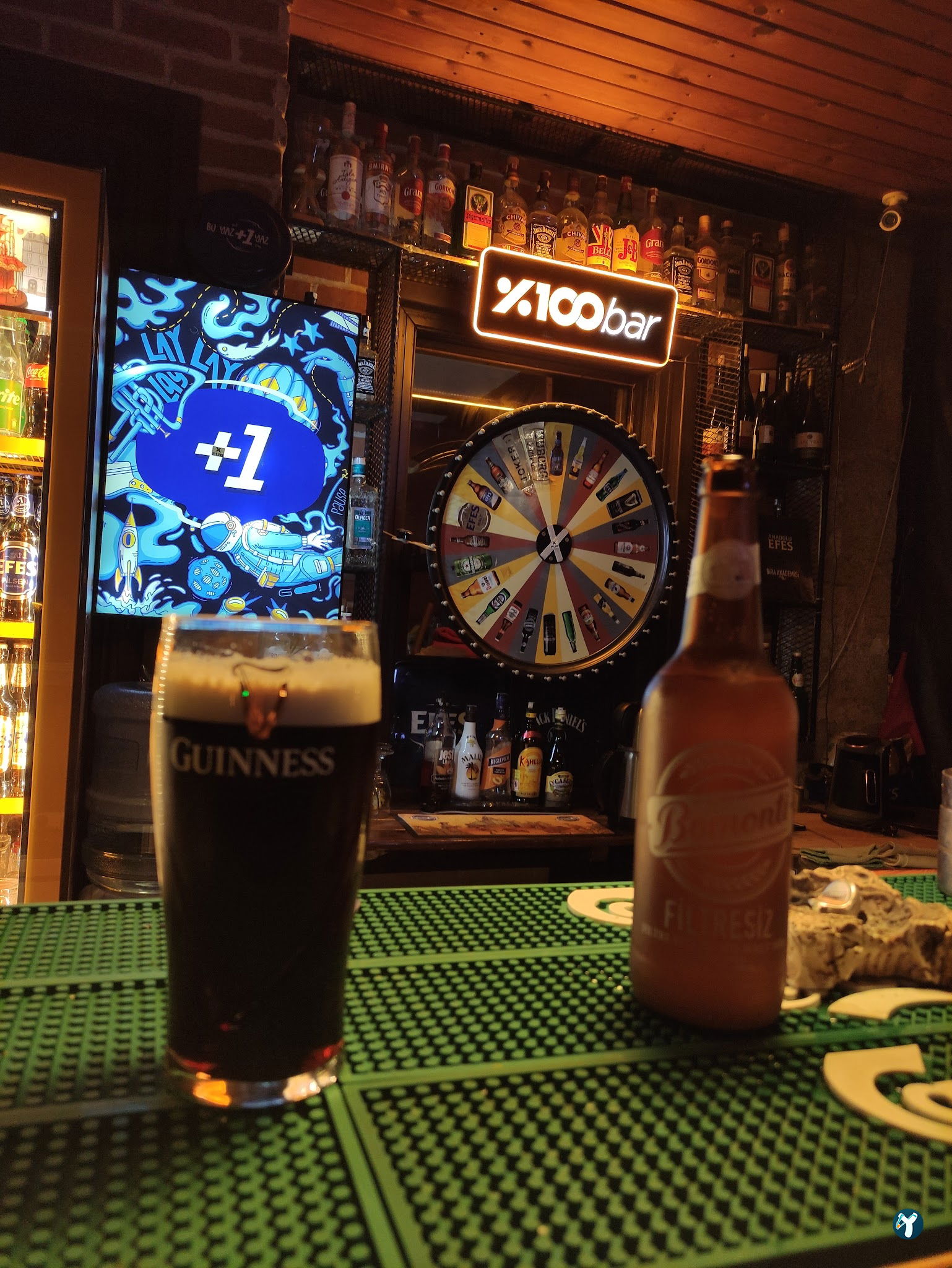X Pub&Bistro&Otel Karaoke