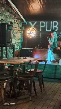 X Pub&Bistro&Otel Karaoke resimleri