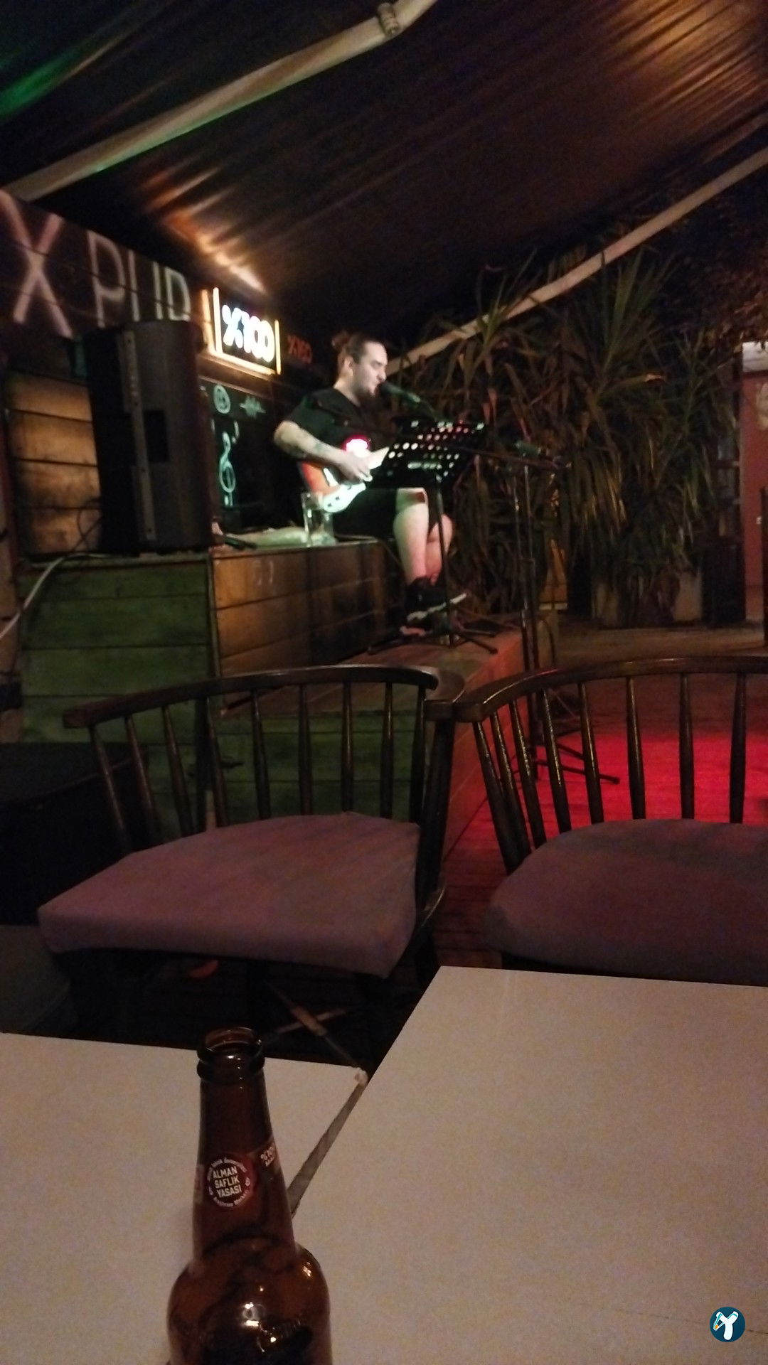 X Pub&Bistro&Otel Karaoke