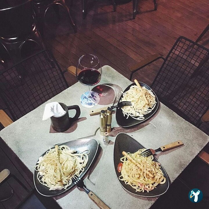 X Pub&Bistro&Otel Karaoke